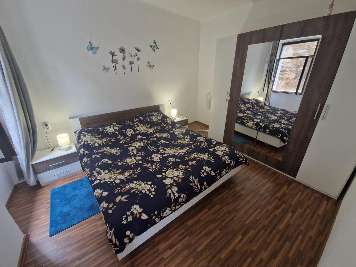 Crystal Deluxe Apartamento Rovinj Exterior foto