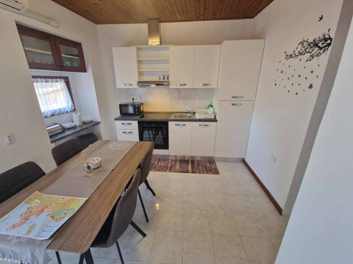 Crystal Deluxe Apartamento Rovinj Exterior foto