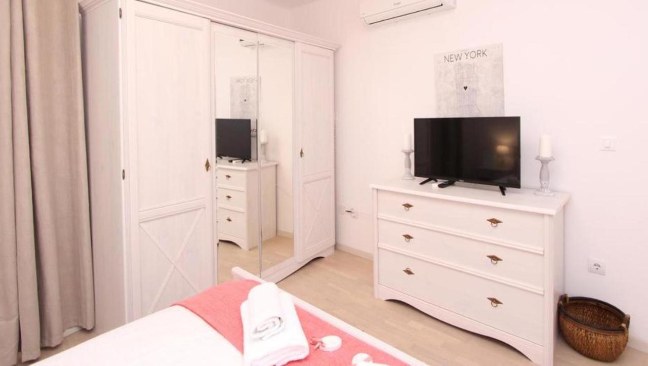 Crystal Deluxe Apartamento Rovinj Exterior foto
